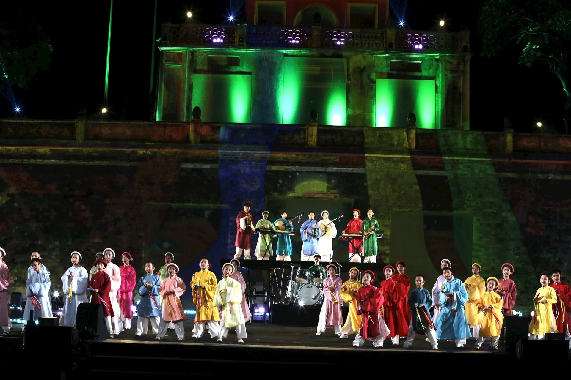 Lễ hội Văn hoá Thế giới tại Hà Nội thu hút 1 triệu lượt khách